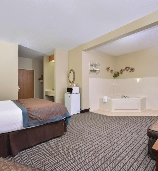 Regency Inn Geneseo Il I-80 外观 照片