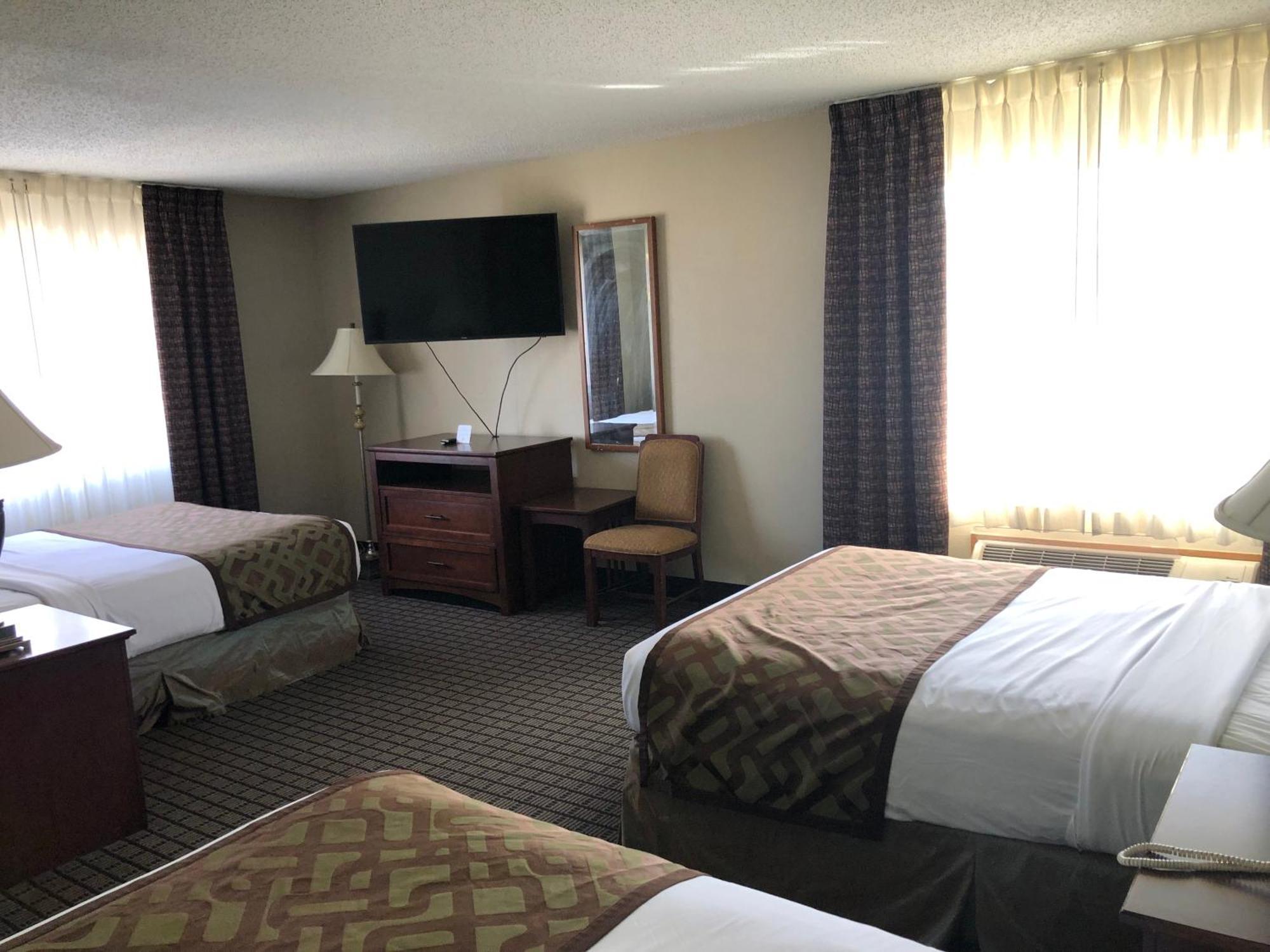 Regency Inn Geneseo Il I-80 外观 照片