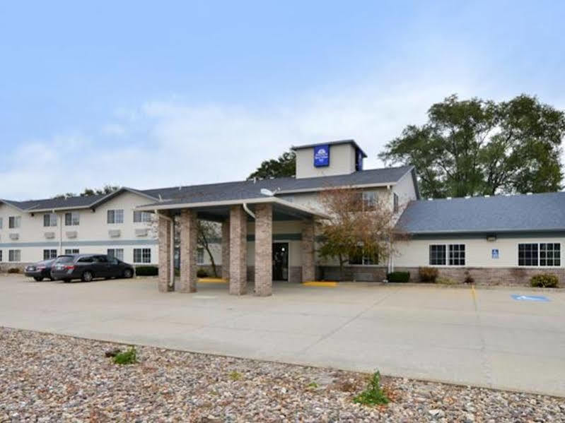 Regency Inn Geneseo Il I-80 外观 照片
