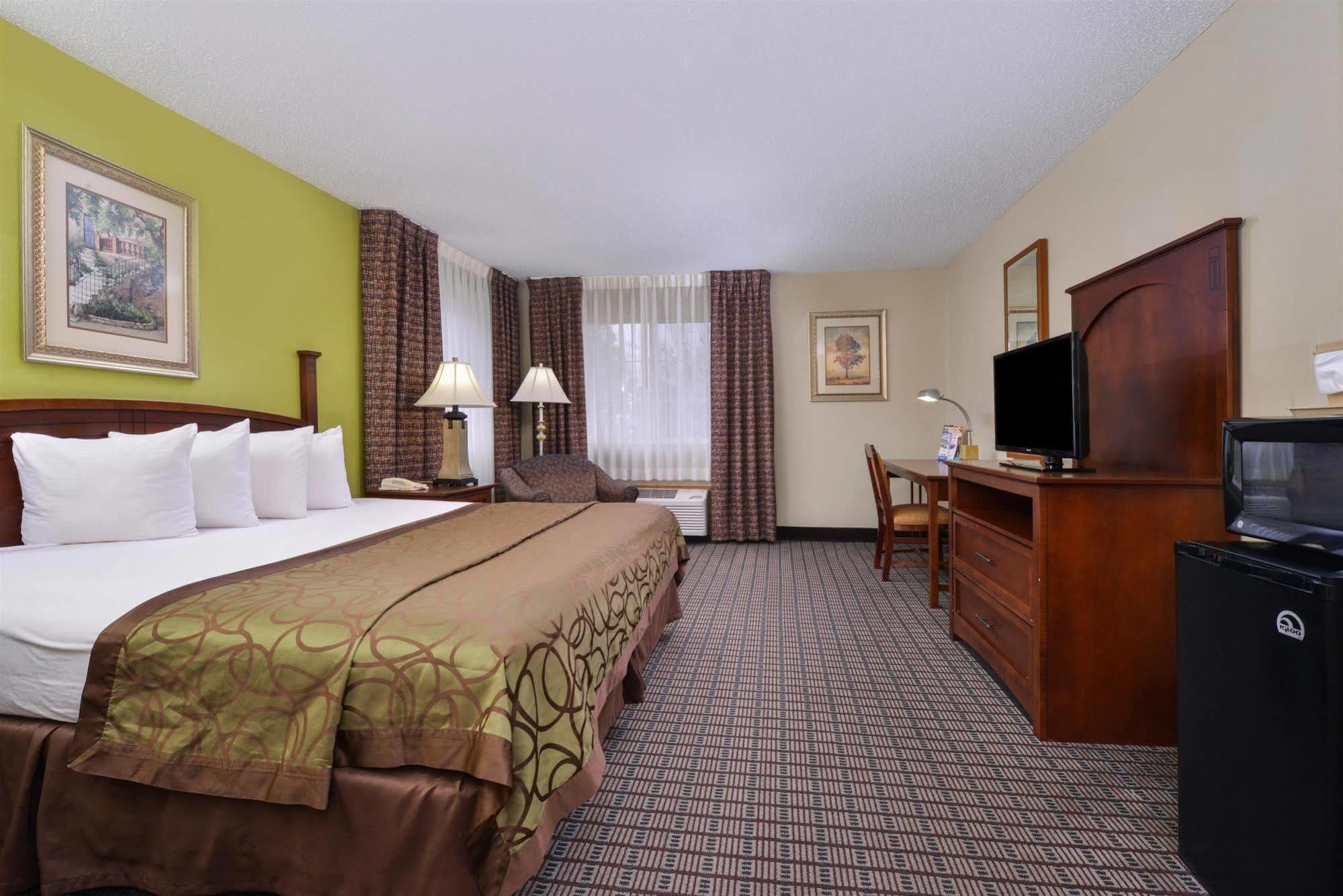 Regency Inn Geneseo Il I-80 外观 照片