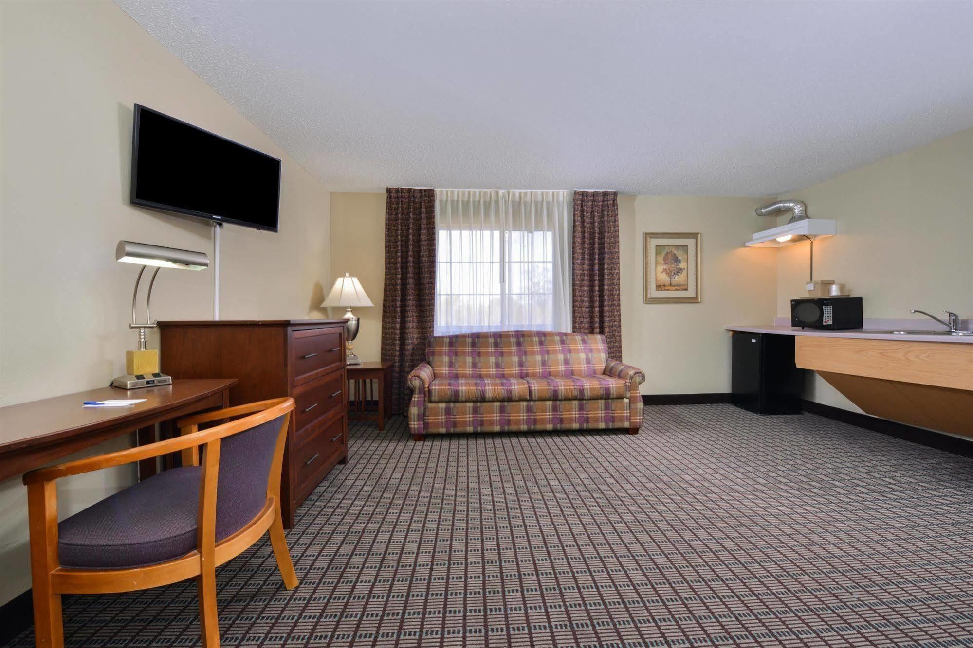 Regency Inn Geneseo Il I-80 外观 照片
